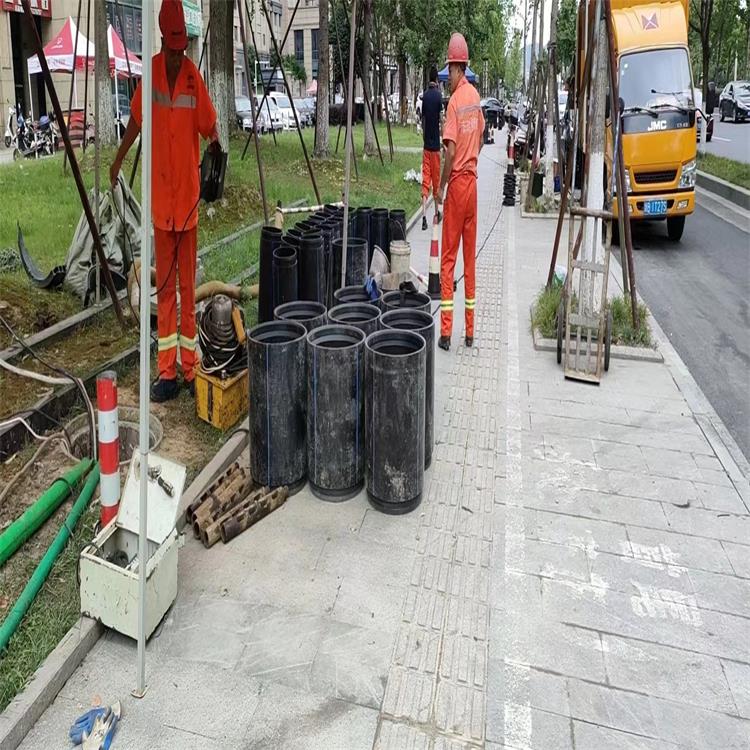 新泰管道短管置换修复