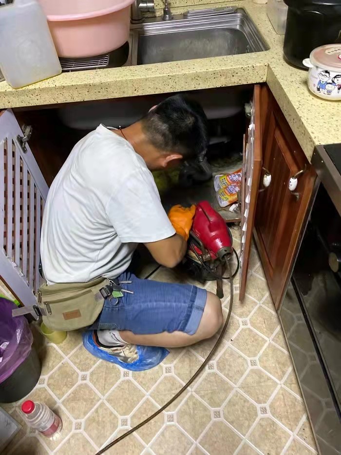 新泰通下水道